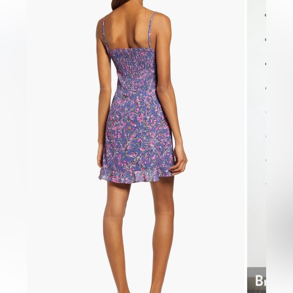 French
Connection
Ekeze Smocked Crepe Fit
& Flare Dress - Picture 2 of 3